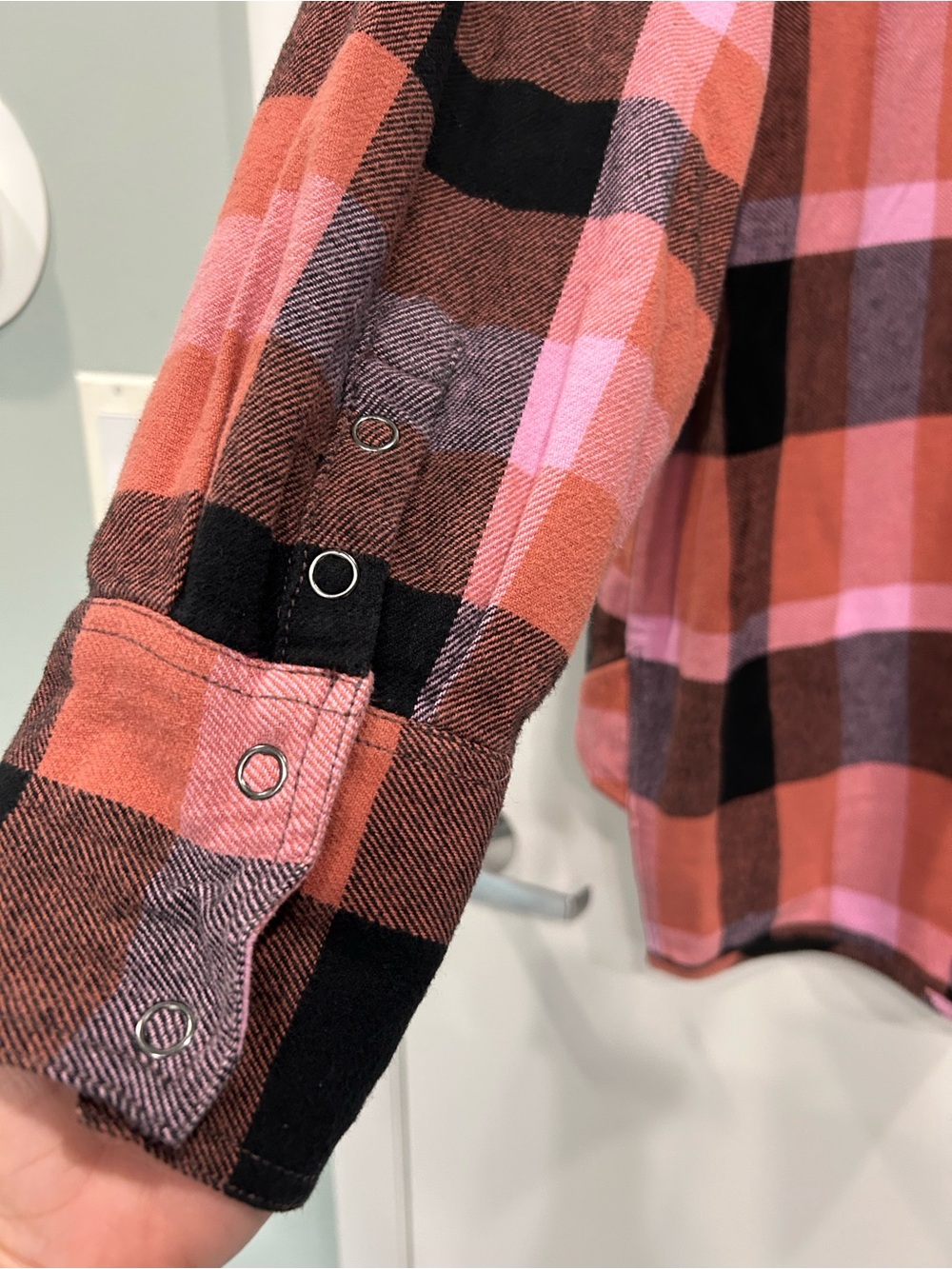 We The Free Plaid Izzie Cargo Jacket, Pink Flannel Button Down Coat Cotton M - Picture 8 of 8
